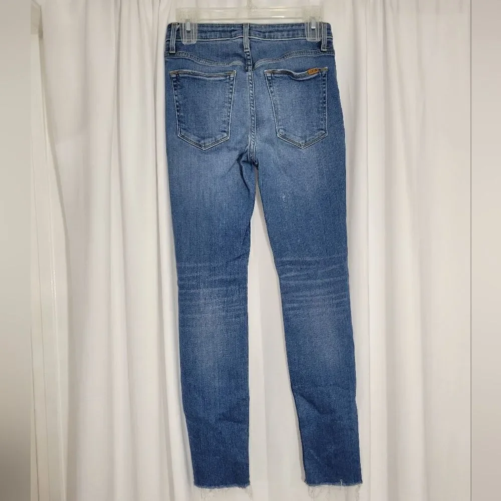 Joe's the charlie High Rise skinny jeans sz 27